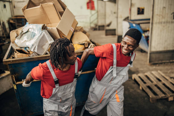 Best Junk Hauling Services  in Elida, OH